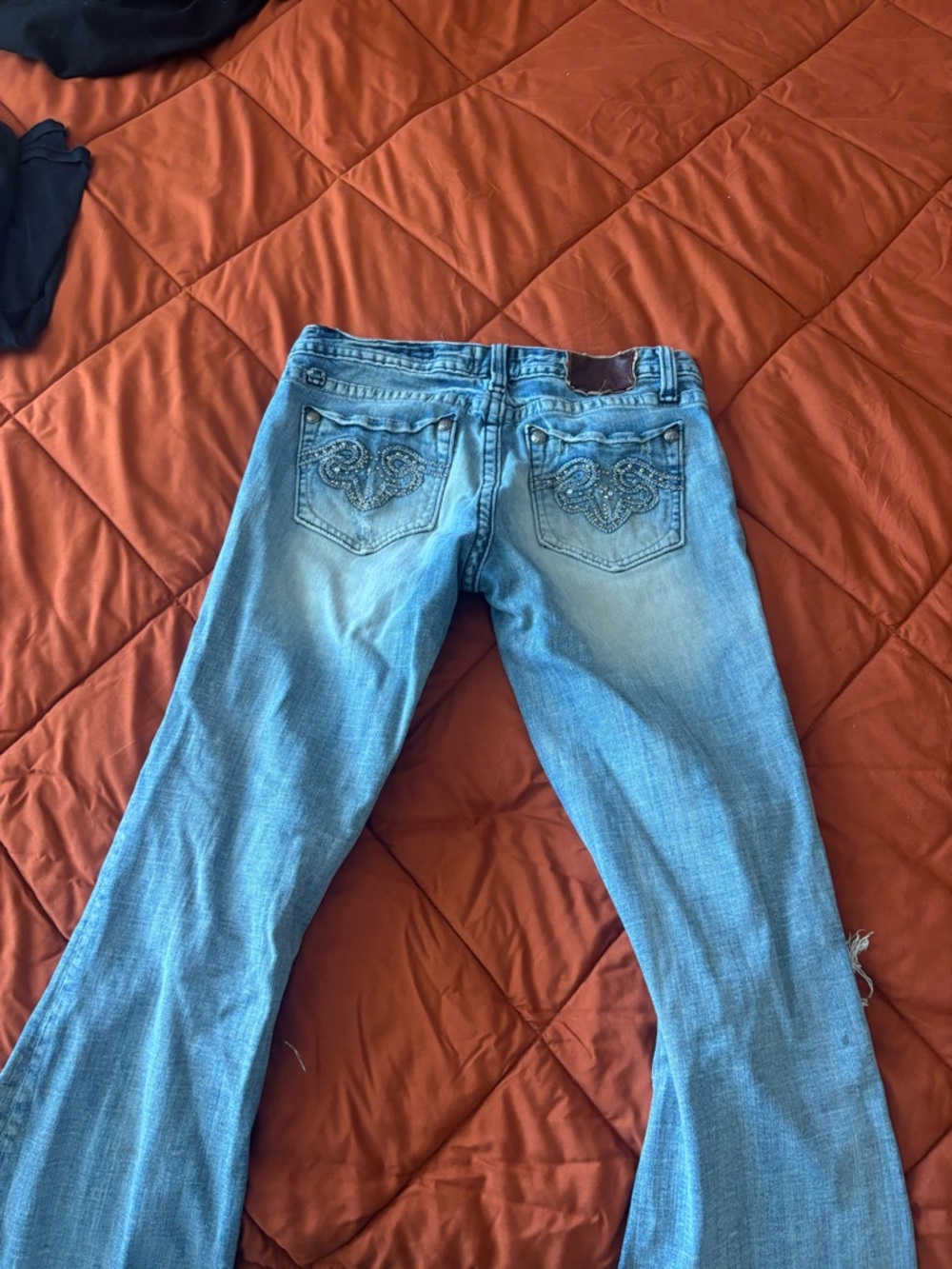 Rock & Roll Cowgirl Light Blue Embroidered Back-Pocket Flare Jeans
